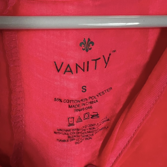 Vanity Neon Pink small lightweight top - Picture 3 of 4